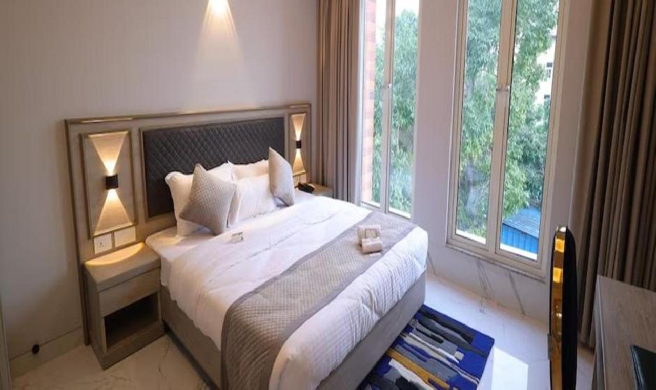 Fabhotel Prime Hampton By Ic'S Noida Exterior photo